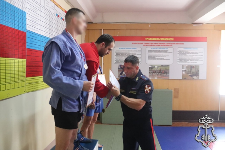  Сотрудники вневедомственной охраны вошли в число лучших самбистов  Росгвардии по Самарской области