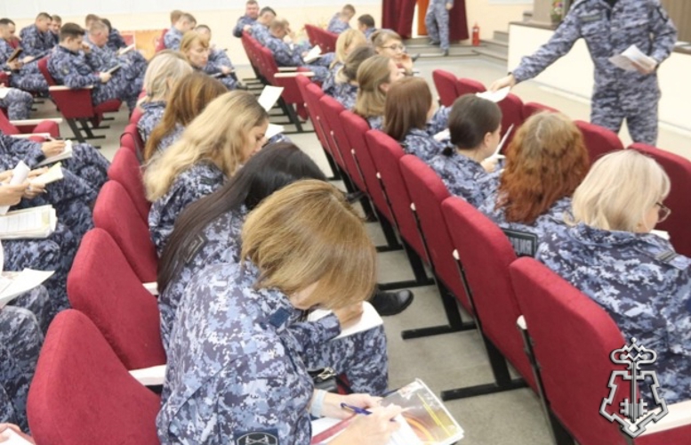 В Самаре росгвардейцы начали сдавать зачеты по итогам летнего периода подготовки
