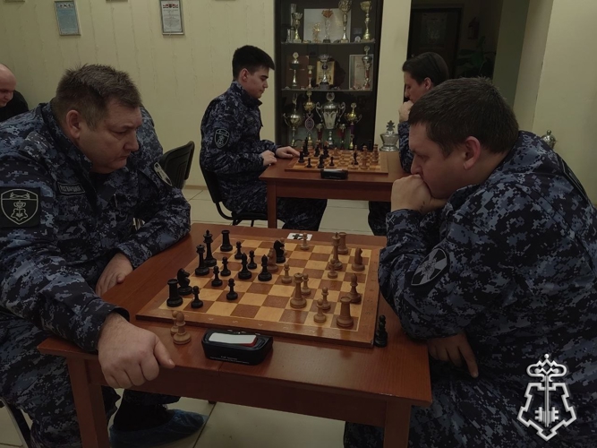 В Самаре сотрудники вневедомственной охраны Росгвардии определили лучших шахматистов