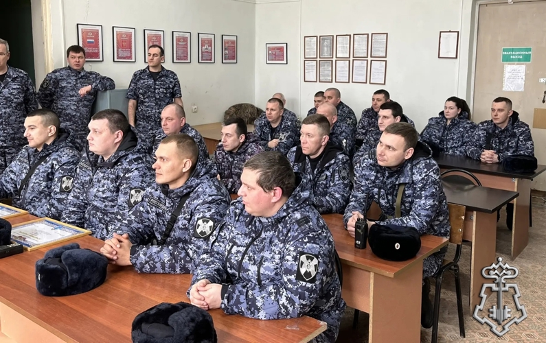В Тольятти сотрудников вневедомственной охраны Росгвардии  поздравили с наступающим праздником