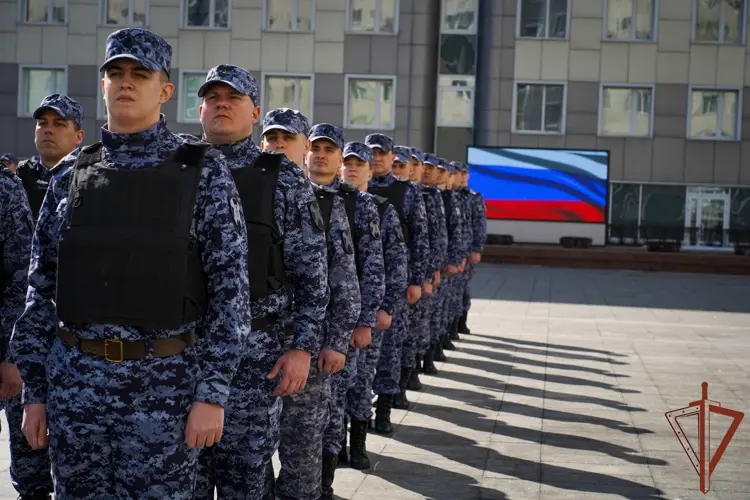 Главное управление Росгвардии по городу Москве запустило флешмоб к юбилею ведомства (видео)