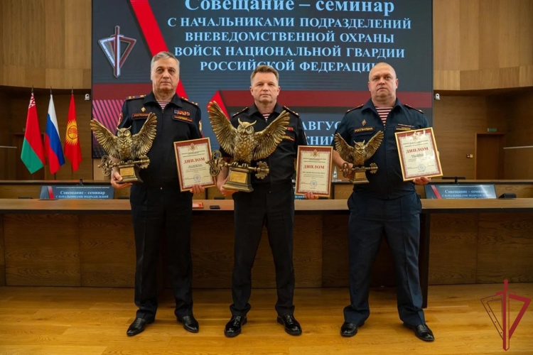 Руководитель управления вневедомственной охраны Росгвардии по Самарской области принял участие во Всероссийском совещании-семинаре в Нижнем Новгороде